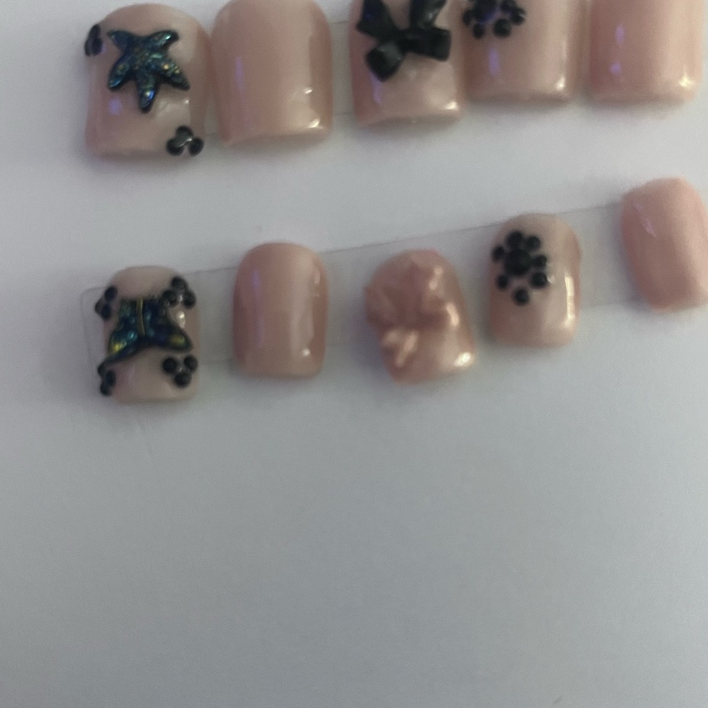 Nude Pink Press-On Nails with Black 3D Accents